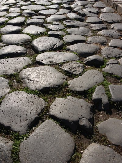 ローマアッピア街道（またはアッピア・アンティカ通り 作： Roman Roman