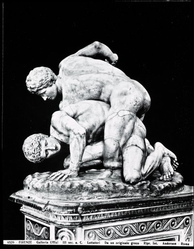 紀元前3世紀のギリシャの原画に倣った「レスラー」（大理石）（モノクロ写真）（参照：31428 作： Roman Roman