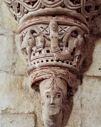 チャンセルの柱頭に彫られた人魚像 作： Romanesque