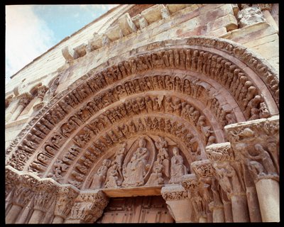 ロマネスク美術：聖ドミニカ教会のティンパン（Iglesia de Santo Domingo, St Dominic church tympanum） 12世紀 スペイン、ソリア 作： Romanesque