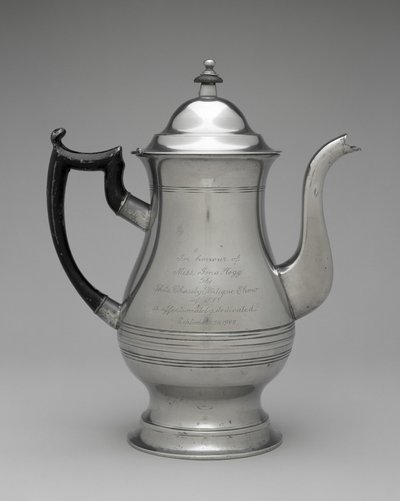 コーヒーポットまたはティーポット 1830-1870年頃（ピューター、不明な木材 作： Roswell (attr.to) Gleason