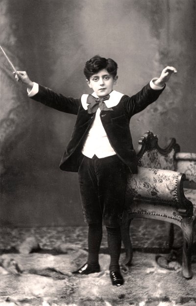 マックス・ダレウスキー1894-1929、イギリスの作曲家、指揮者、ピアニスト、20世紀初頭。 作： Rotary Photo