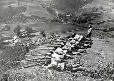 日露戦争中のロシア軍、1904 作： Russian Photographer