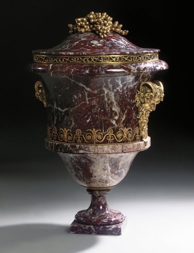 花瓶のペア、1790年頃 作： Russian School