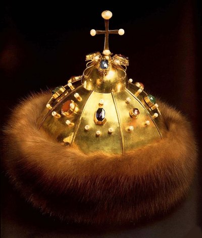 王冠、クレムリンの工房、1682年（金、クロテン、貴石） 作： Russian School