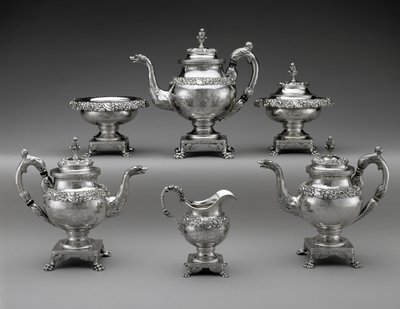 ティー・アンド・コーヒー・サービス 1824-1829年頃（銀製 作： Samuel Kirk
