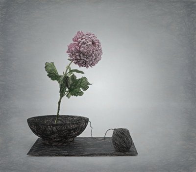  作： 