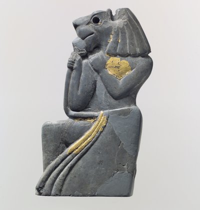楯片：跪く獅子頭像 紀元前18世紀頃 （象牙（カバ）、金箔 作： School Anatolian
