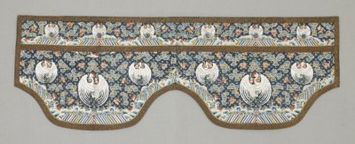 拡張された袖口（1870年代後半～1880年代）（シルク生地 作： School Chinese