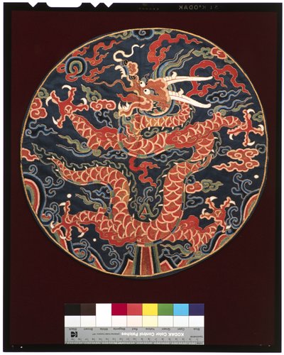 4度の王子の記章（ドラゴンのプロフィール付き）、c.1700-25（シルク） 作： School Chinese