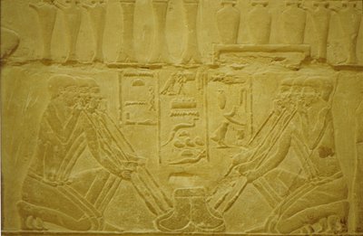 古代エジプト、壁面彫刻、金を精錬する宝石商、メレウカ・マスタバ／墳墓、エジプト、サッカラ、6王朝時代（写真） 作： School Egyptian