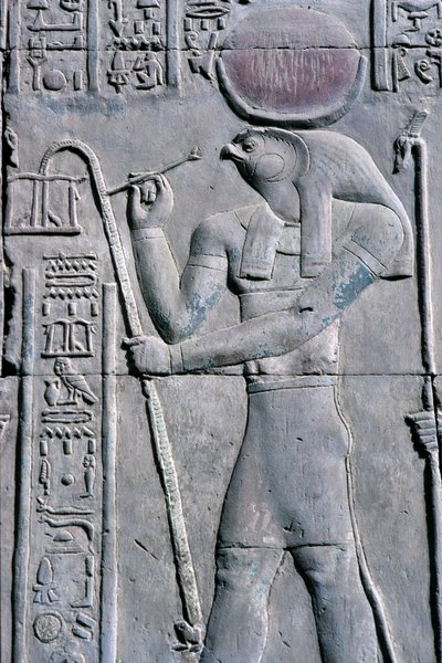 古代エジプト、壁画／彫刻、パピルスの巻物に書かれたホルス、セベクとホルスの神殿、コムオンボ（写真） 作： School Egyptian