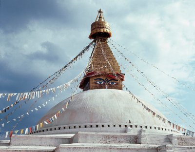 仏教ストゥーパの眺め 8世紀 作： School Nepalese