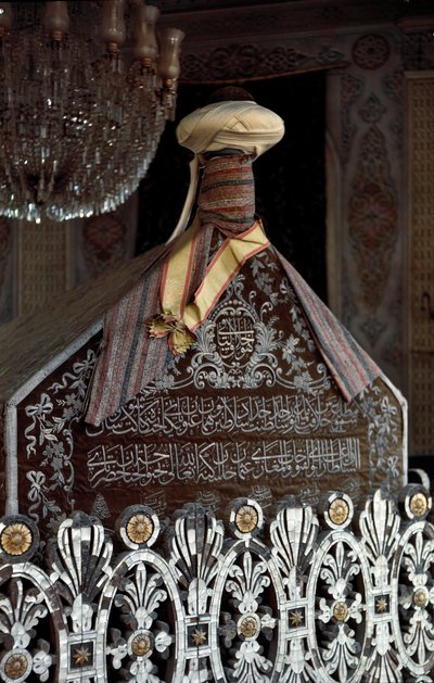 オスマン1世ガジ（またはオスマン・ベイ）の墓の眺め（1258年〜1326年 作： School Ottoman