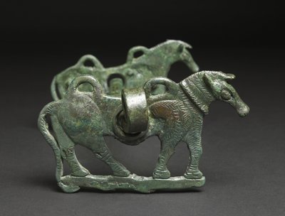 馬のビット、紀元前9～7世紀頃、イラン（ブロンズ） (113753も参照) 作： School Persian