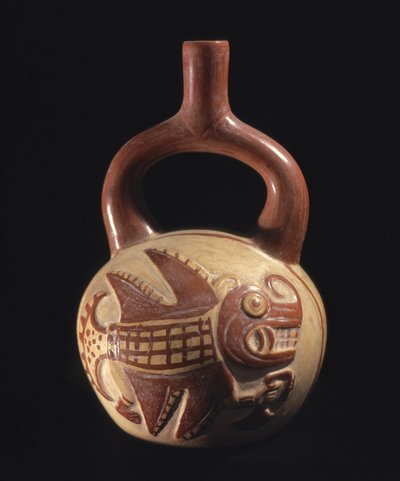 魚文花瓶 モーチカ 200-800 AD（陶製 作： School Peruvian