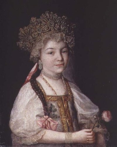 ロシアの民族衣装を着たアレクサンドラ・パブロフナの肖像」1790年頃（油彩・キャンバス） 作： School Russian