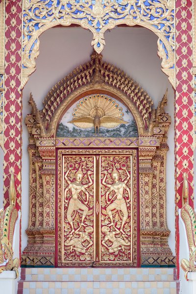 ワット・プラタート・ドイ・ステープ、寺院の扉 作： School Thai