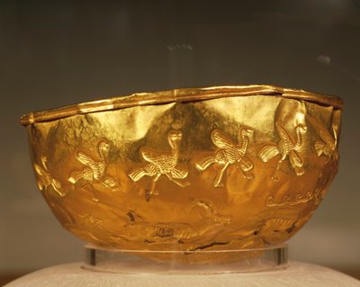 金製カップ、スキタイ人（前7世紀 作： Scythian