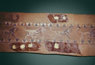 ライオンと馬の胸当て（ウールとゴールド） 作： Scythian