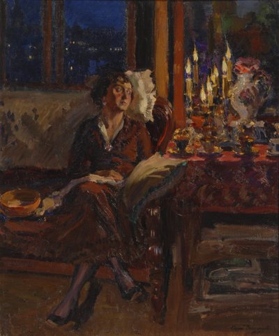 インテリアの本を持つ女性、1917 作： Sergei Arsenevich Vinogradov