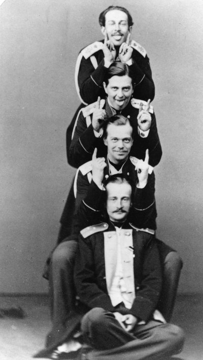 ロシアの大公アレクサンドルアレクサンドロビッチとウラジミールアレクサンドロビッチ、c1870-c1875 作： Sergei Lvovich Levitsky