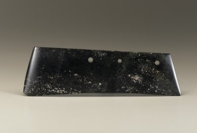 儀式用具（ヒスイ） 作： Shang Dynasty Chinese School