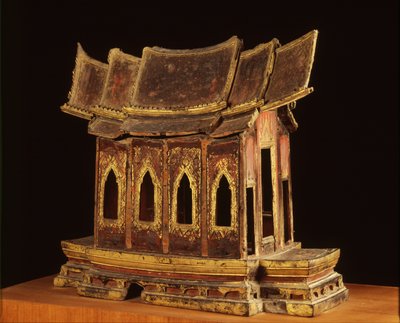 アユタヤ時代の寺院のモデル（金色の木） 作： Siamese School