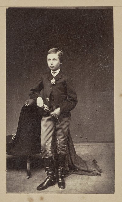 [少年の肖像］ 作： Sir John Joscelyn Coghill