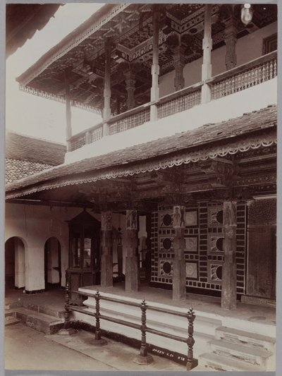 キャンディの仏教寺院、セイロン、c。 1880年代。 作： Skeen and Co.