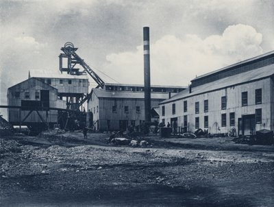 ヘッドギアなど、Langlaagte Royal Gold Mining Company（モノクロ写真 作： South African Photographer