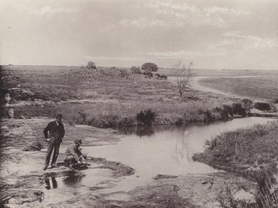 鉱石を掘って金を発見（モノクロ写真 作： South African Photographer