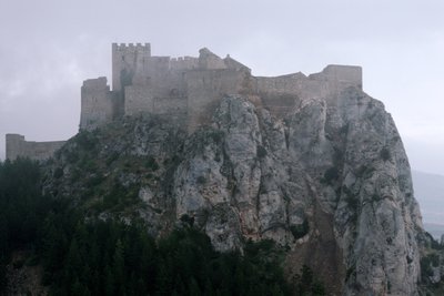 11〜13世紀に建てられたロアーレ城の景色 作： Spanish School