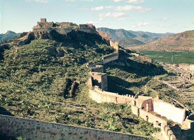 城の眺め、8〜12世紀 作： Spanish School