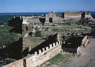 城の眺め、8〜12世紀 作： Spanish School