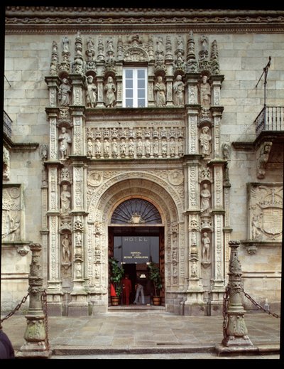 王立病院のプラテレスク様式の門の眺め 作： Spanish School