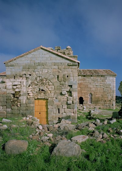 西側のファサードの眺め、c.862-930 作： Spanish School