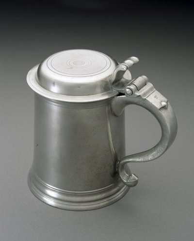 タンカード、c。 1820-1827（ピューター） 作： Spencer Stafford