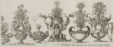 さまざまな花瓶のコレクションからのプレート 3 作： Stefano della Bella
