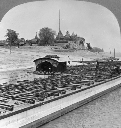 ビルマのイラワジ川からのサガインの眺め、1908年 作： Stereo Travel Co