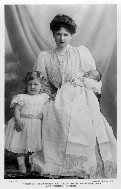 メイのプリンセスとルパート王子と一緒のテックのアレクサンドル王女、c1907。 作： Stuart Richmond