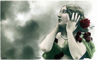 雲を背景にした美しいオテロ、20世紀初頭のポストカード。(写真) 作： Studio Reutlinger