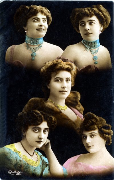 20世紀初頭の絵葉書：5人の若い女性の顔のモザイク（写真 作： Studio Reutlinger