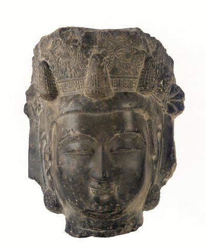 菩薩の頭、581-618（暗い灰色の石灰岩） 作： Sui Dynasty Chinese School