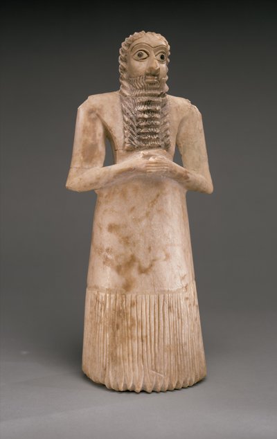 立っている男性崇拝者、初期王朝、紀元前2900年から2600年（石膏アラバスター、貝殻、黒い石灰岩、ビチューメン） 作： Sumerian