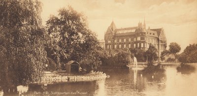 マルメ：博物館のある城公園の一部（モノクロ写真） 作： スウェーデンの写真家