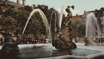 ストックホルム: Fontanen "Tors Fiske" (カラー写真) 作： Swedish Photographer