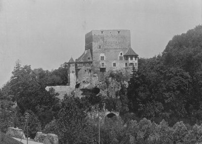アンゲンシュタイン城（モノクロ写真 作： Swiss Photographer