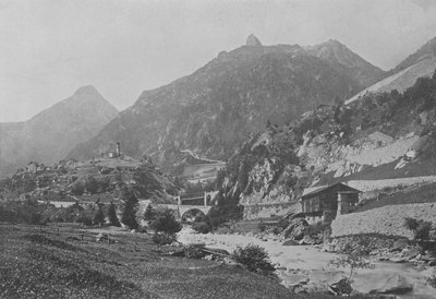 ワッセン付近のゴッタルドライン（モノクロ写真 作： Swiss Photographer