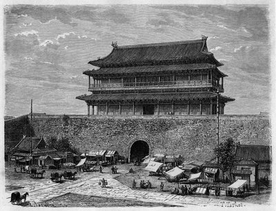 19世紀の天安門、北京のPorte de la Purete Celeste。エドゥアール・シャルトン編『Le Tour du Monde, Nouveau journal des Voyages』（パリ）に掲載されたモラシュ博士の写真をテイラーが描いたものを元にしたエングレーヴィング。 作： T Taylor
